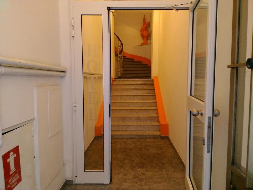 Hotel Brioni Triëst Buitenkant foto
